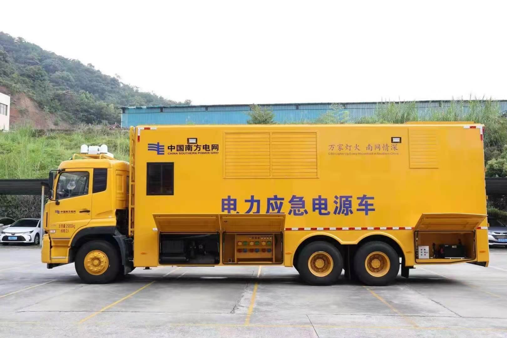 乌审安康大型柴油发电机发电车UPS电源出租租赁